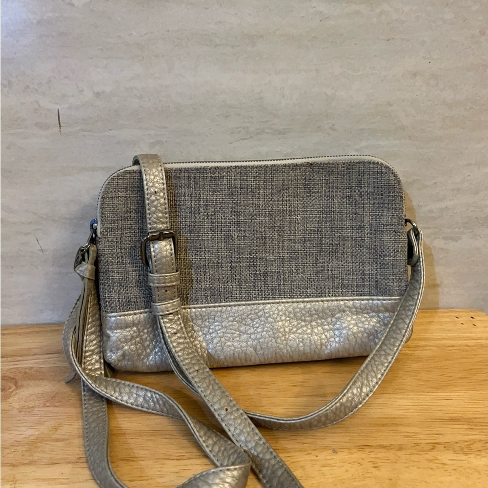 Pistil Designs Chic Women's Double Zipper Crossbody Bag in Gray and Silver